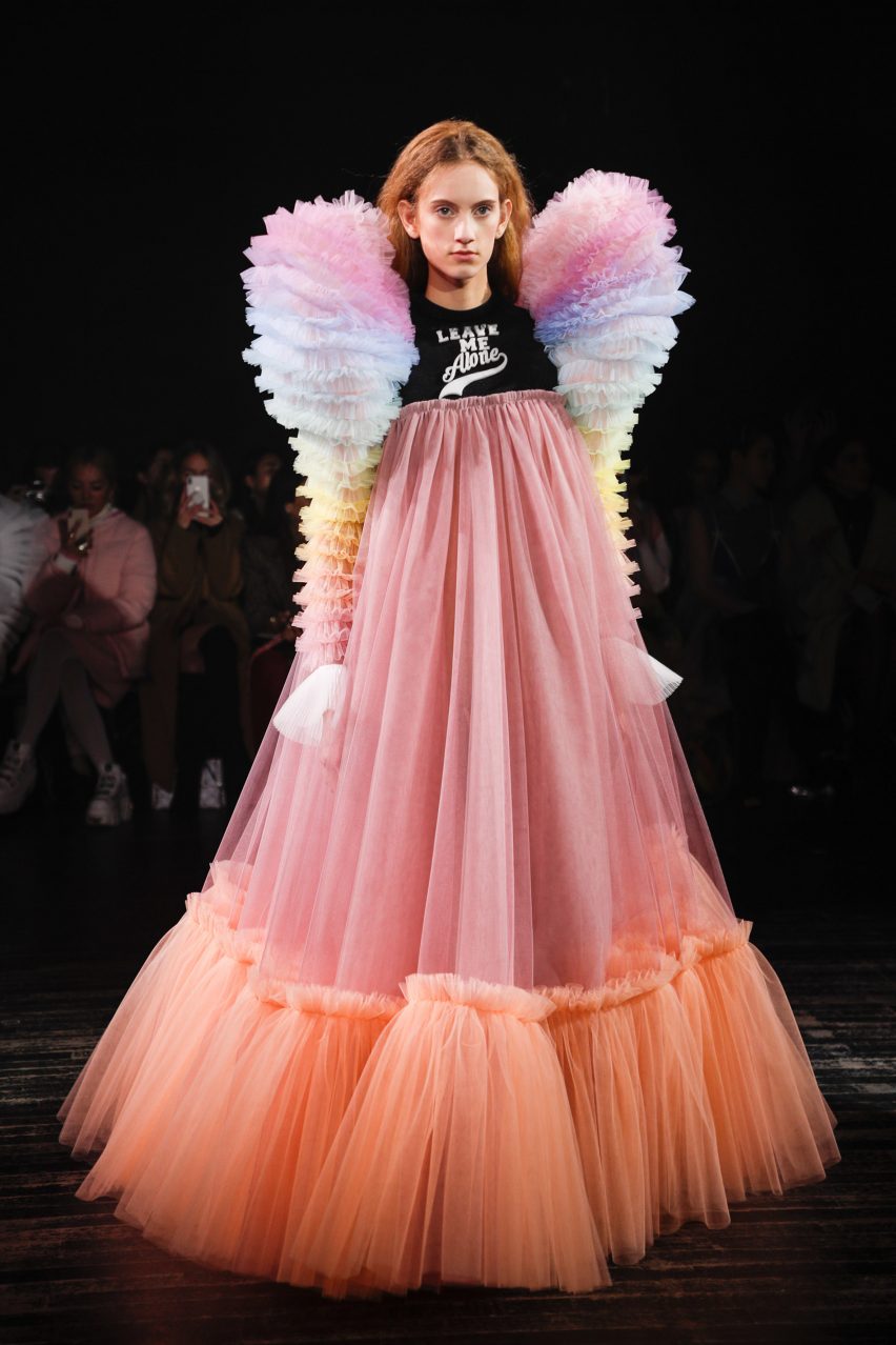 Viktor and Rolf demonstrate the "expressive power of clothing" in couture Spring Summer 2019 collection