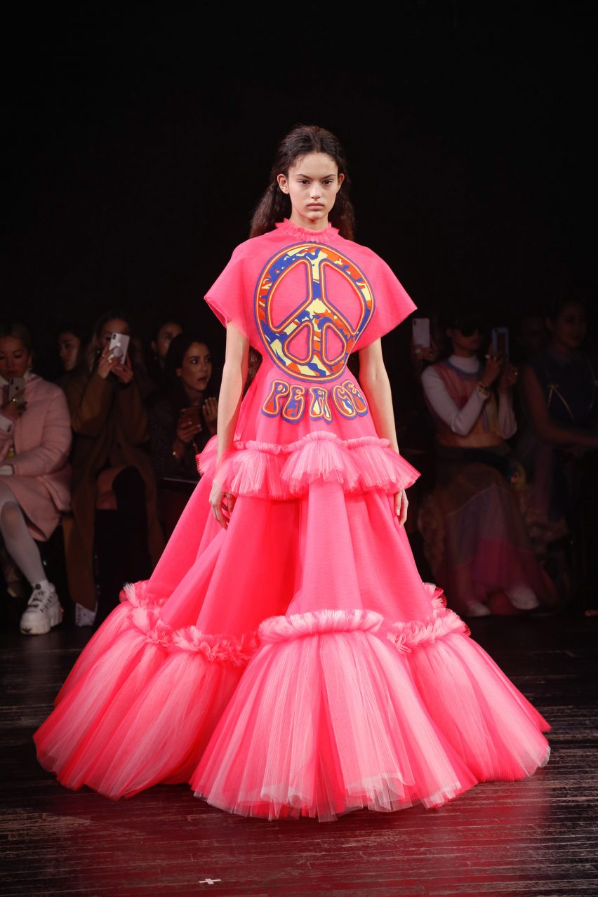 Viktor and Rolf demonstrate the "expressive power of clothing" in couture Spring Summer 2019 collection