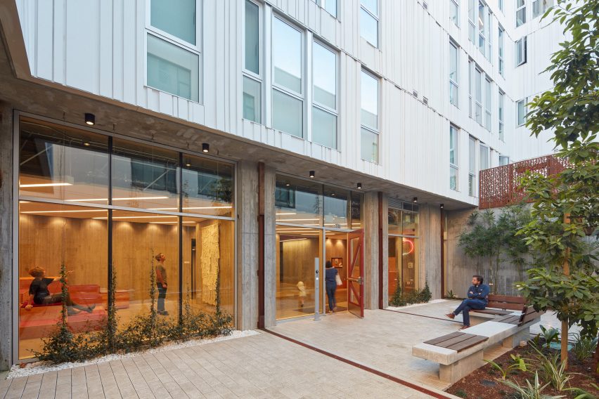 388 Fulton by David Baker Architects