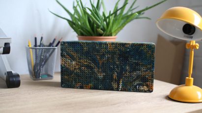 Gomi recycled plastic speaker