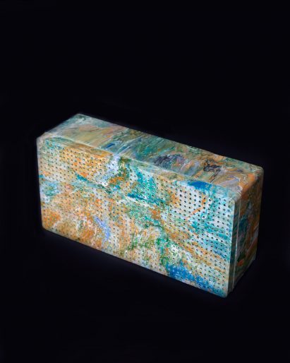Gomi recycled plastic speaker