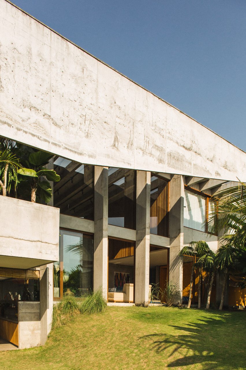 A Brutalist Tropical Home in Bali by Patisandhika and Daniel Mitchell