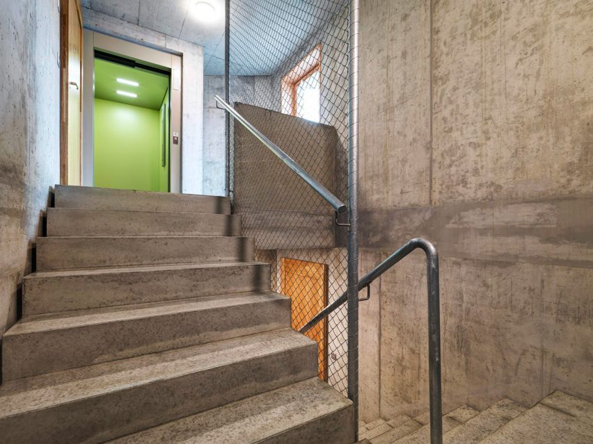 Gus Wüstemann affordable concrete housing in Zurich