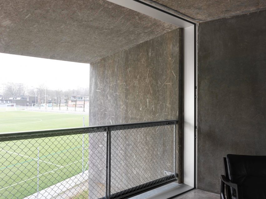 Gus Wüstemann affordable concrete housing in Zurich