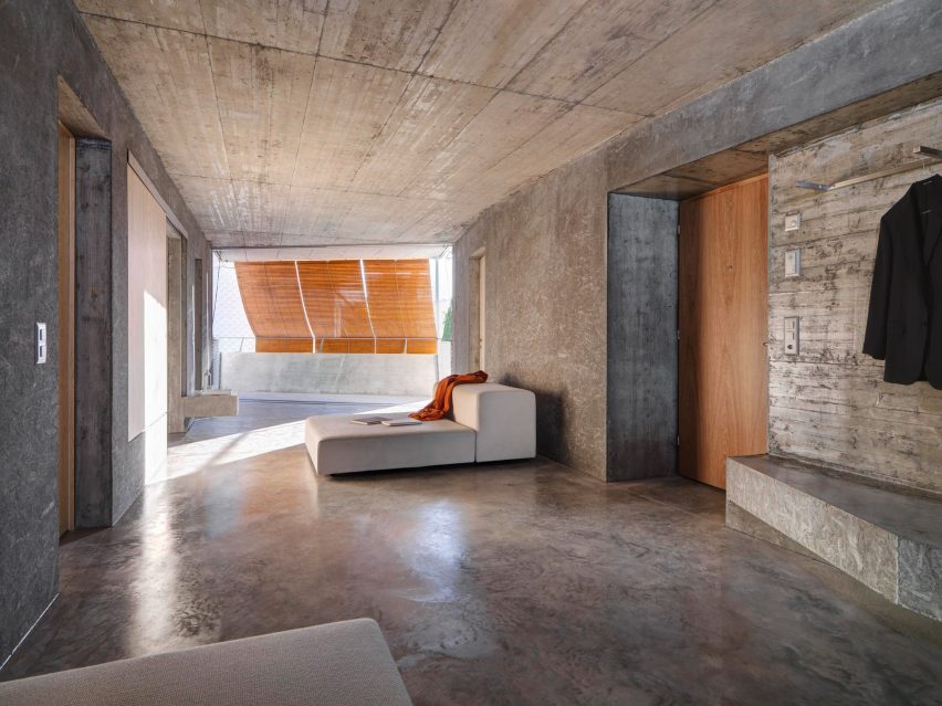 Gus Wüstemann affordable concrete housing in Zurich