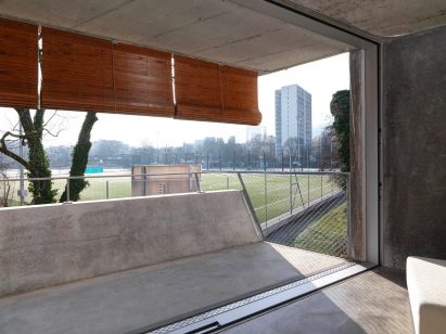 Gus Wüstemann affordable concrete housing in Zurich