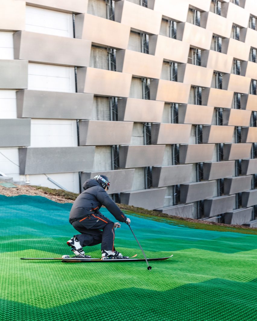 Amager Bakke and Copenhill artificial ski slope by BIG and SLA Architects