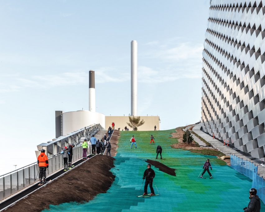 Amager Bakke and Copenhill artificial ski slope by BIG and SLA Architects