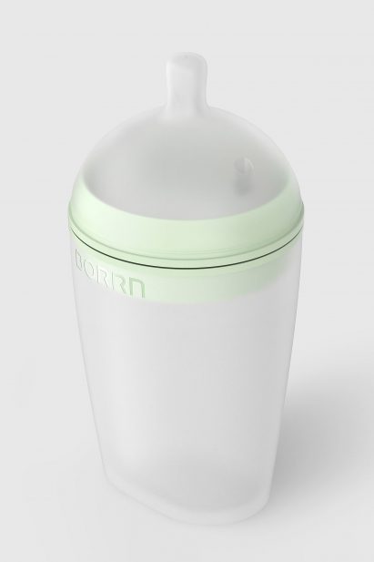Blond designs "most hygienic" baby bottle on the market
