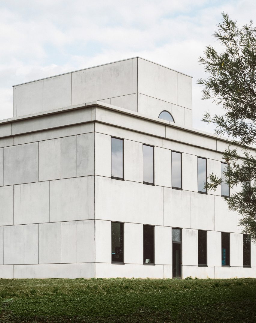 Camp's factory by Dhooge & Meganck in Belgium