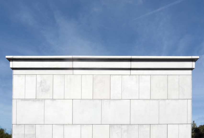 Camp's factory by Dhooge & Meganck in Belgium
