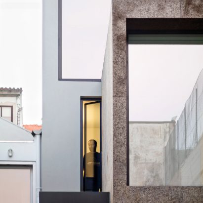 Cork cladding roundup: Casa Bonjardim by ATKA Arquitectos