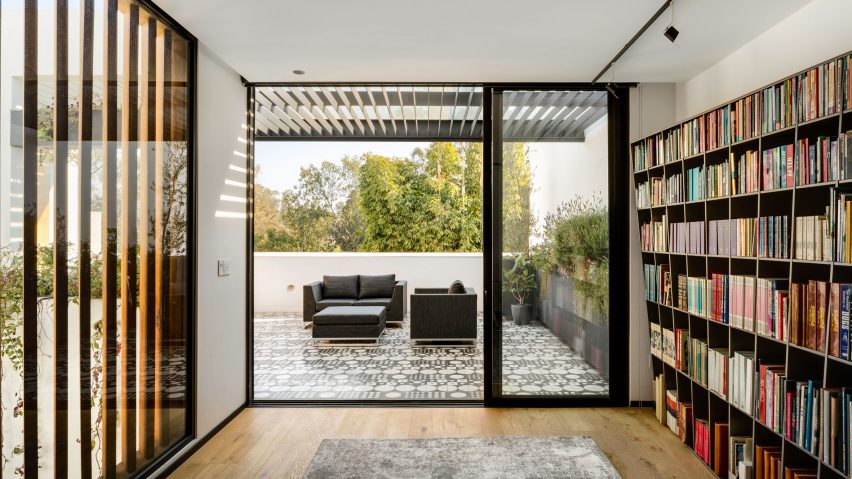 Cachai House by Taller Paralelo