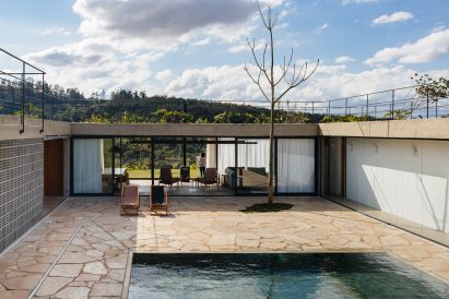 Casa Joao de Barro by Terra e Tuma