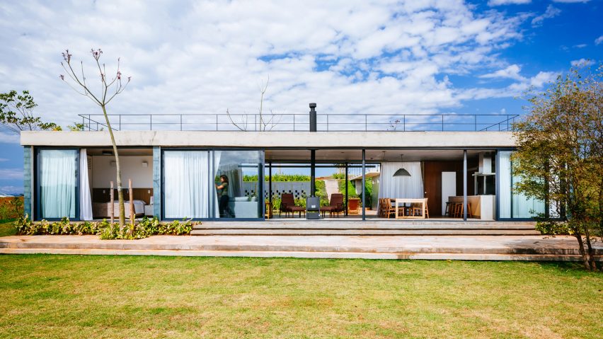 Casa Joao de Barro by Terra e Tuma