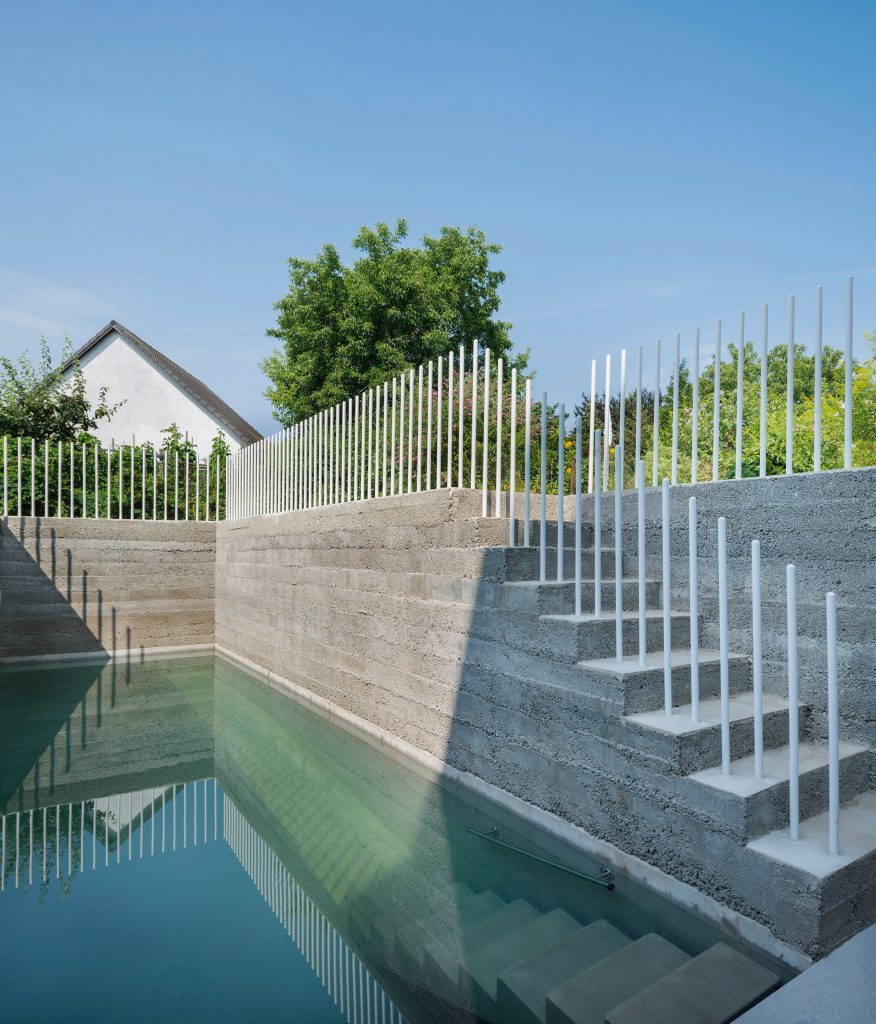 Cork Screw House by Rundzwei Architekten