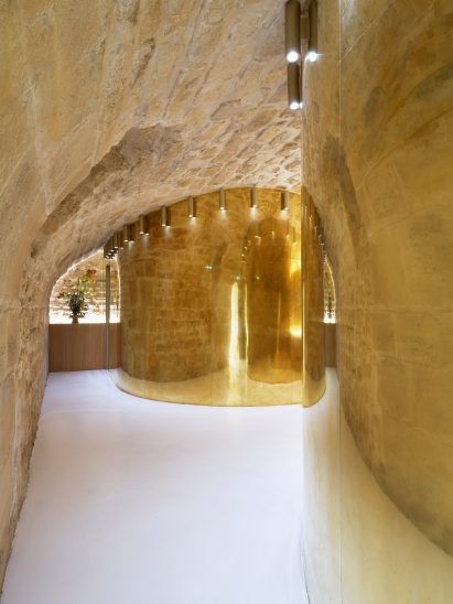 Interiors of En skincare store, designed by Archiee