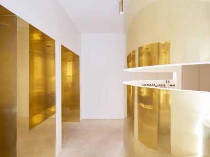 Interiors of En skincare store, designed by Archiee