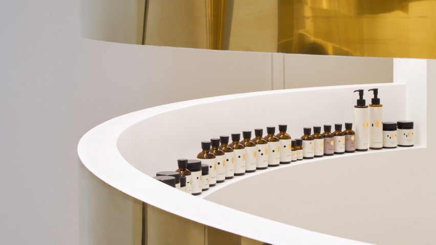 Interiors of En skincare store, designed by Archiee