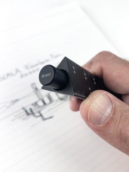 Escala is a scale-ruler fountain pen for architects