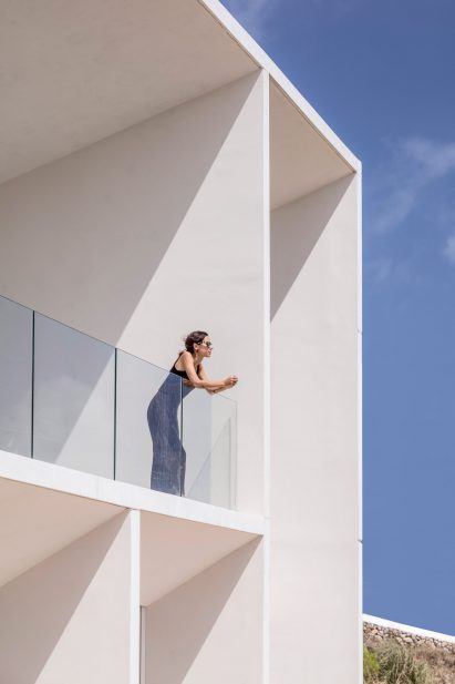 Frame House by Nomo Studio in Menorca