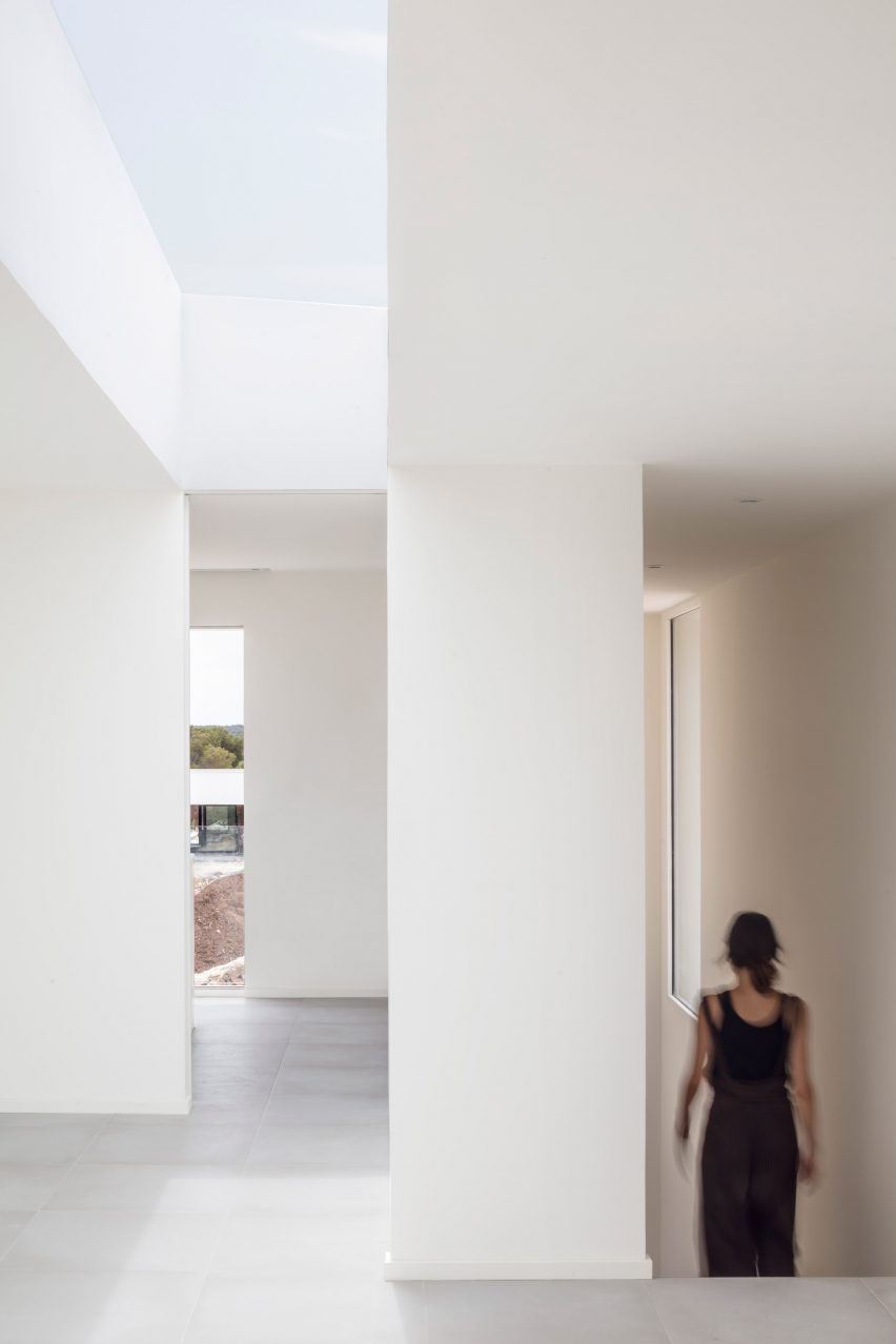 Frame House by Nomo Studio in Menorca