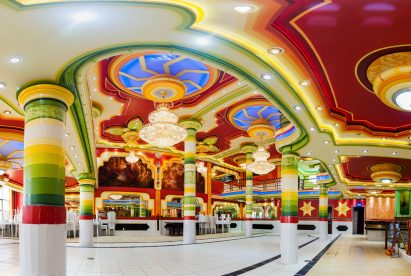 Freddy Mamani's New Andean Architecture in El Alto, Bolivia