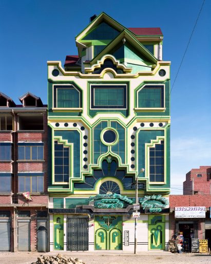 Freddy Mamani's New Andean Architecture in El Alto, Bolivia