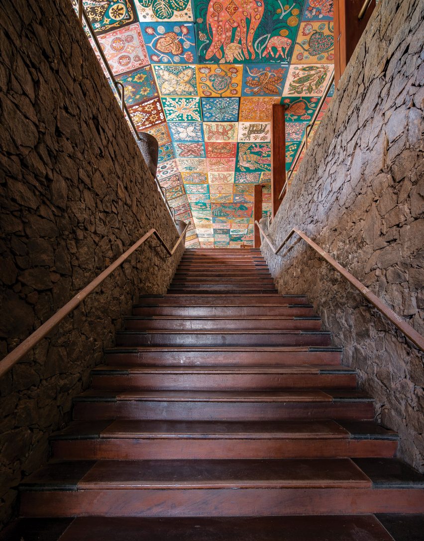 Geoffrey Bawa staircases: The Beach Hotel, Bentota, 1968