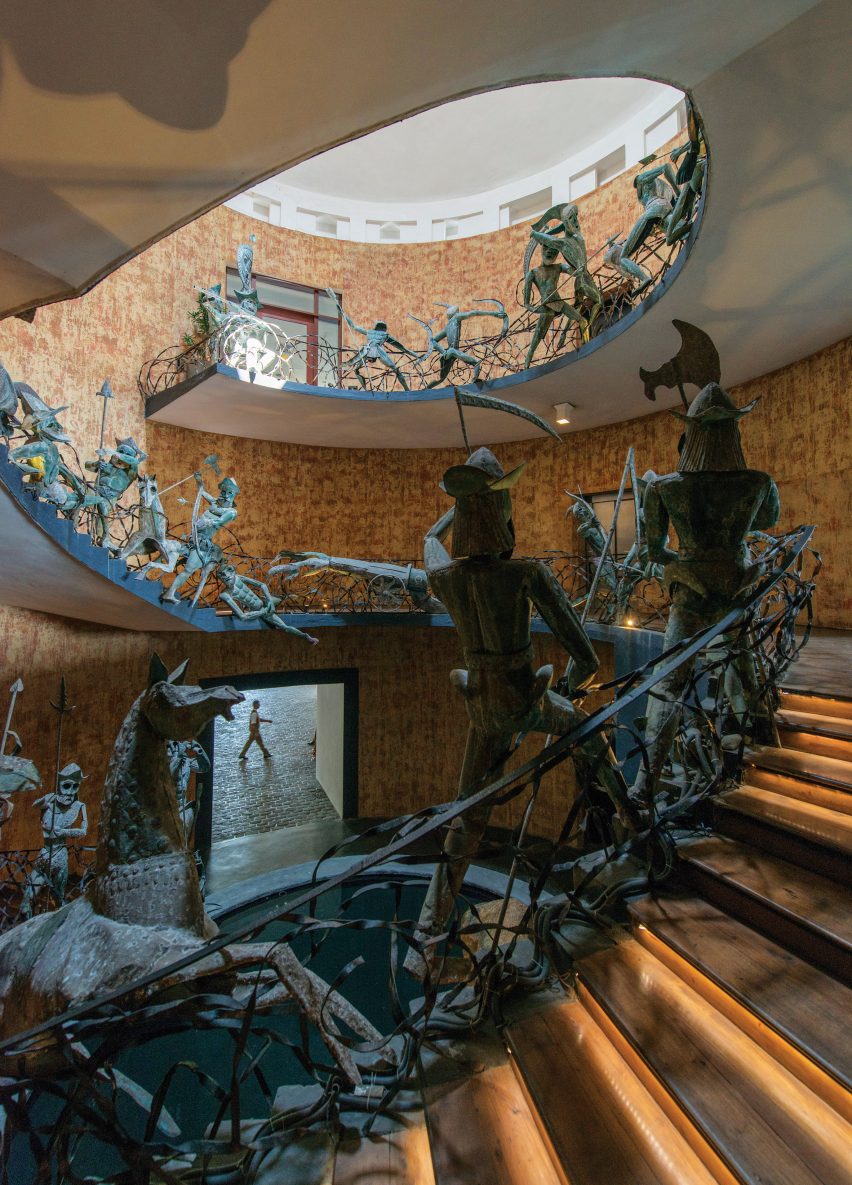 Geoffrey Bawa staircases: