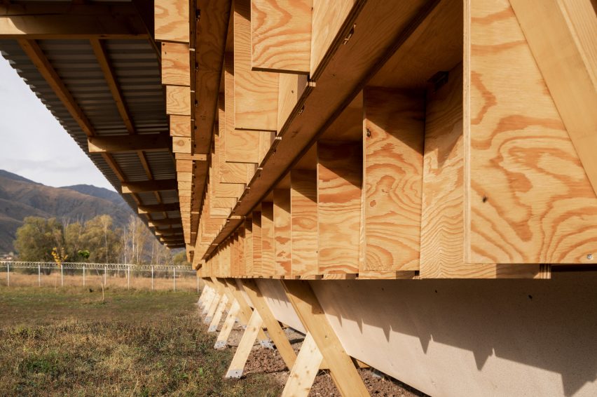 House of Chickens by SO Architecture