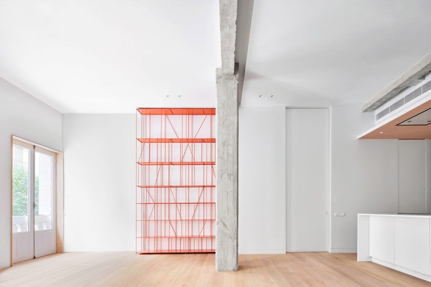 Interiors of Casa P82, designed by Lucas y Hernández-Gil