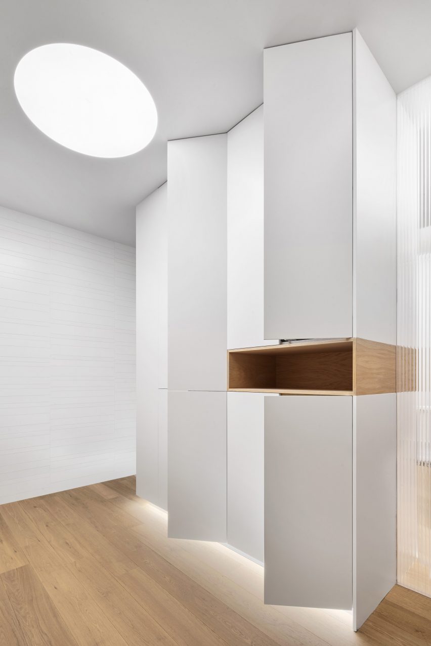 Interiors of Casa P82, designed by Lucas y Hernández-Gil