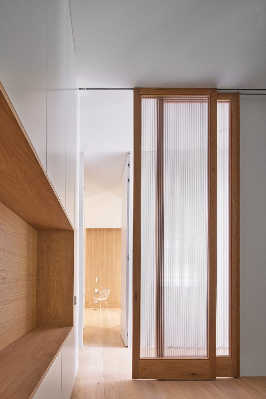 Interiors of Casa P82, designed by Lucas y Hernández-Gil