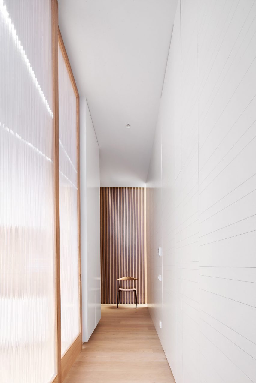 Interiors of Casa P82, designed by Lucas y Hernández-Gil