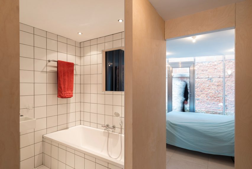 House SSK by De Baes Associates and Sophie van Noten