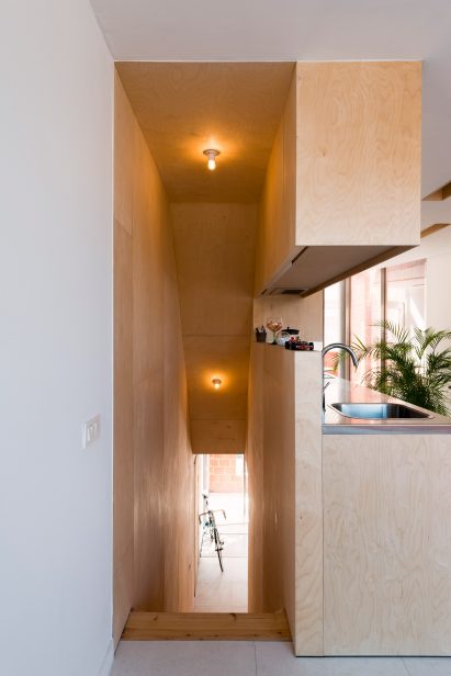 House SSK by De Baes Associates and Sophie van Noten