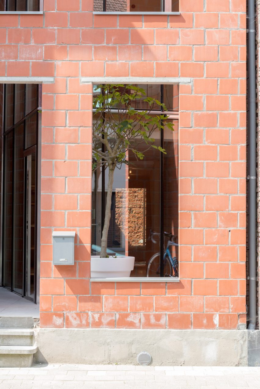 House SSK by De Baes Associates and Sophie van Noten