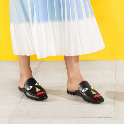 Katy Perry removes shoes from sale following blackface accusations