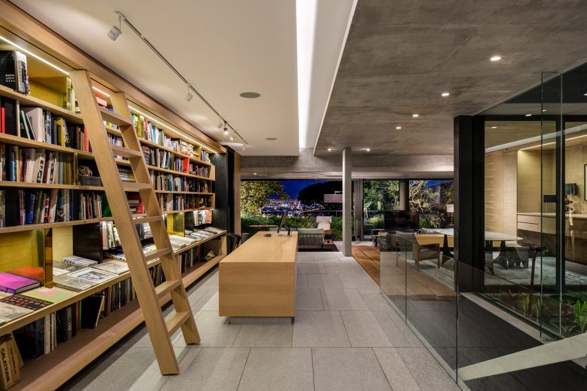 Kloof 119A by SAOTA