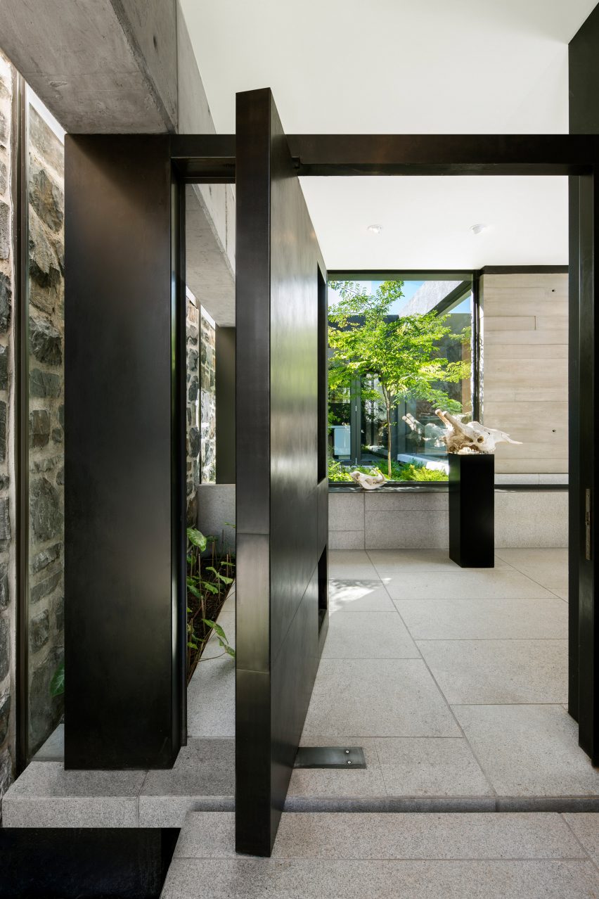 Kloof 119A by SAOTA