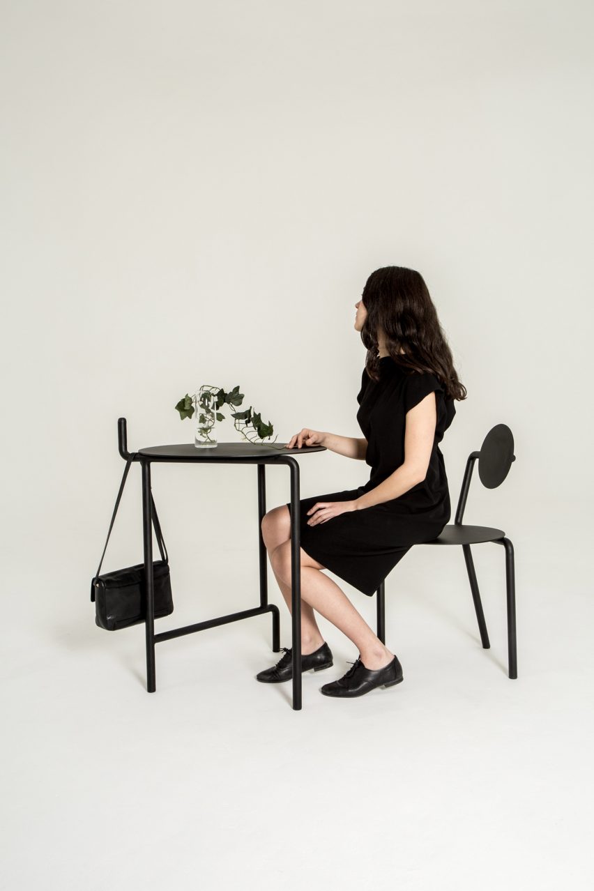 Pierre-Emmanuel Vandeputte Legs furniture