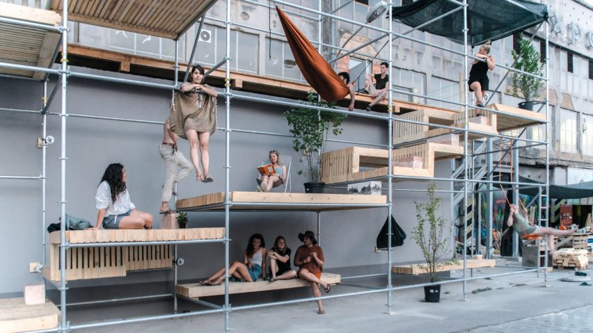 Level Up street pavilion by Brett Mahon, Joonas Parviainen, Saagar Tulshan, Shreyansh Sett and Vanja Borovic