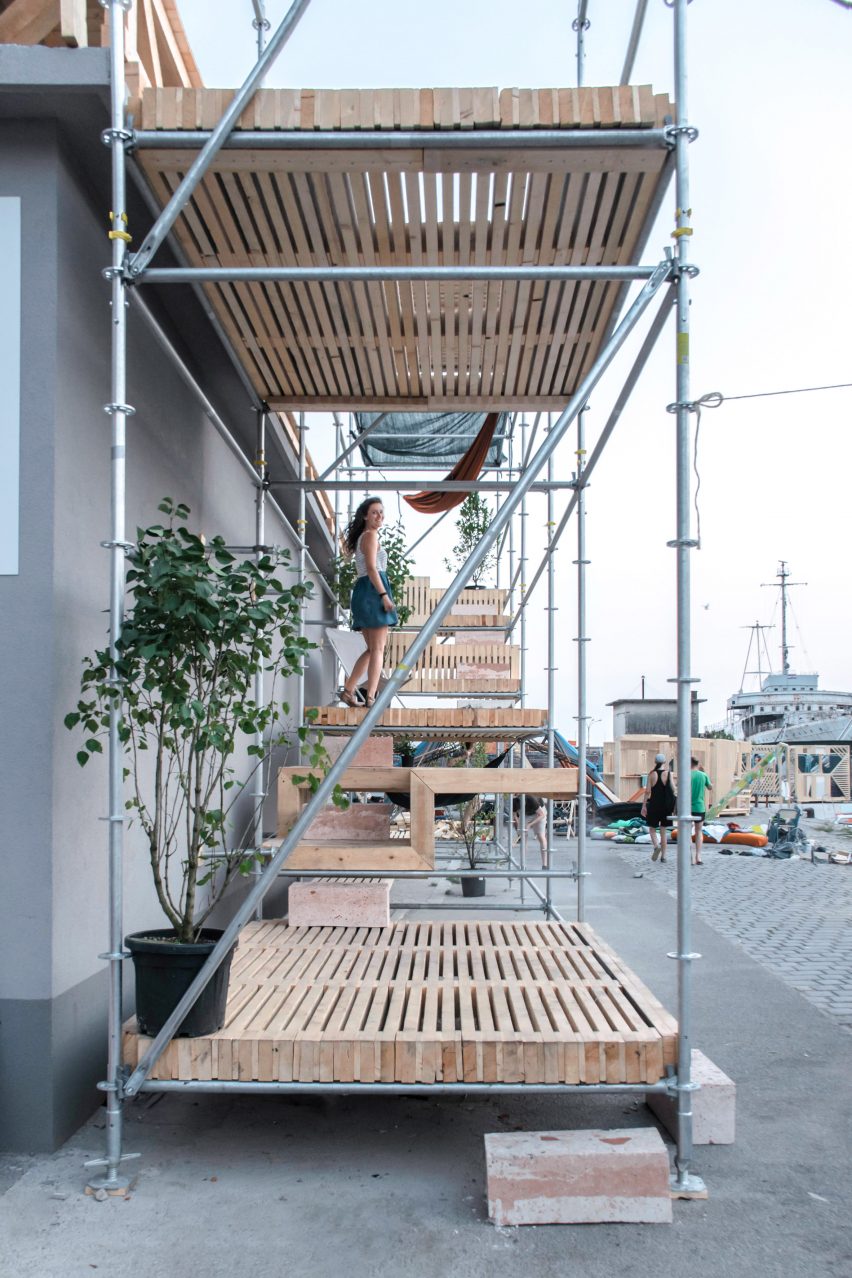 Level Up street pavilion by Brett Mahon, Joonas Parviainen, Saagar Tulshan, Shreyansh Sett and Vanja Borovic