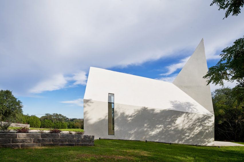 Lincoln Chapel by Studio 512
