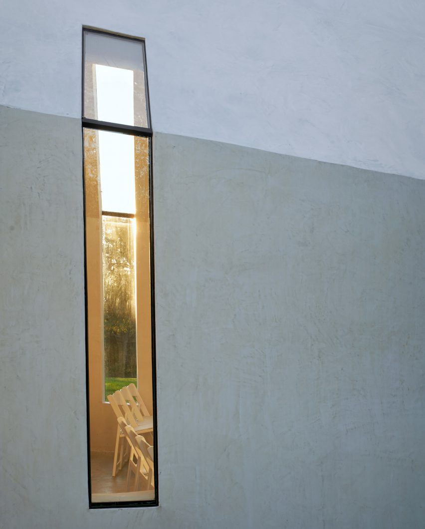 Lincoln Chapel by Studio 512