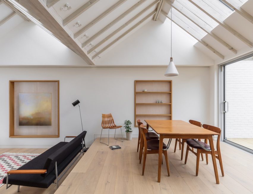 Mile End Road by Vine architecture studio
