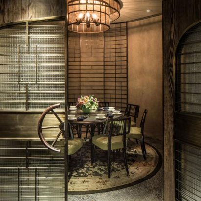 Chinese New Year: Mott 32 restaurant in Hong Kong by Joyce Wang