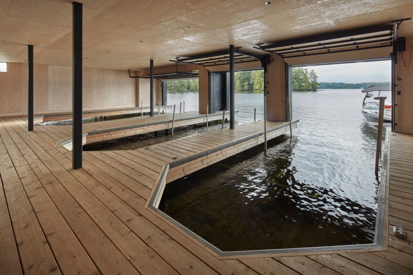 Muskoka Boathouse by Atelier Kastelic Buffey