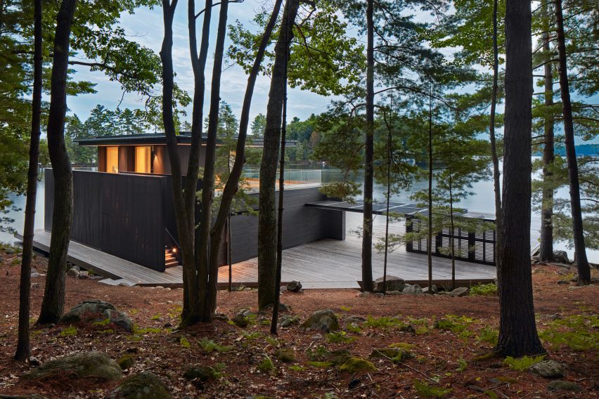 Muskoka Boathouse by Atelier Kastelic Buffey